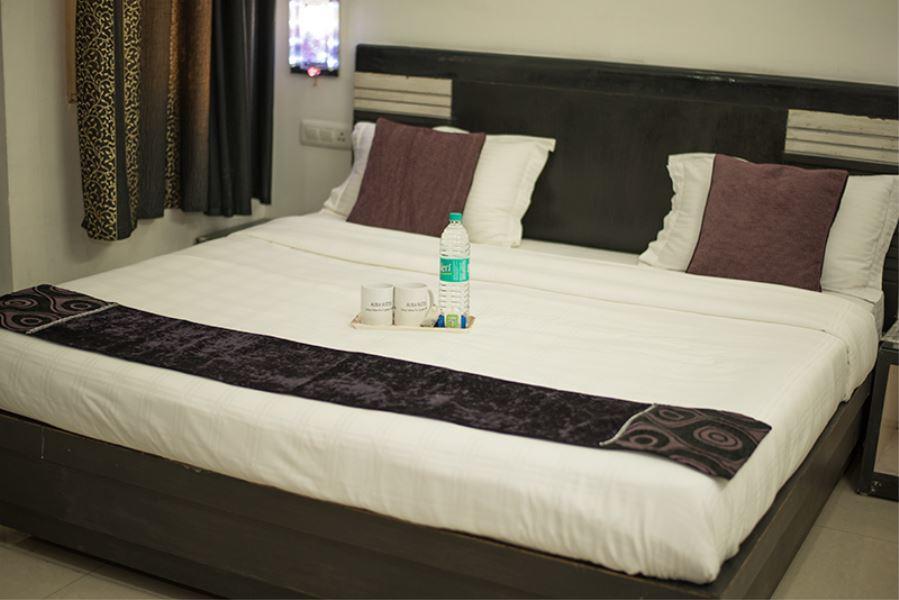 Aura Suites Гургаон Екстериор снимка